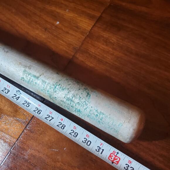 Softball Bat 30in - Picture 6 of 7